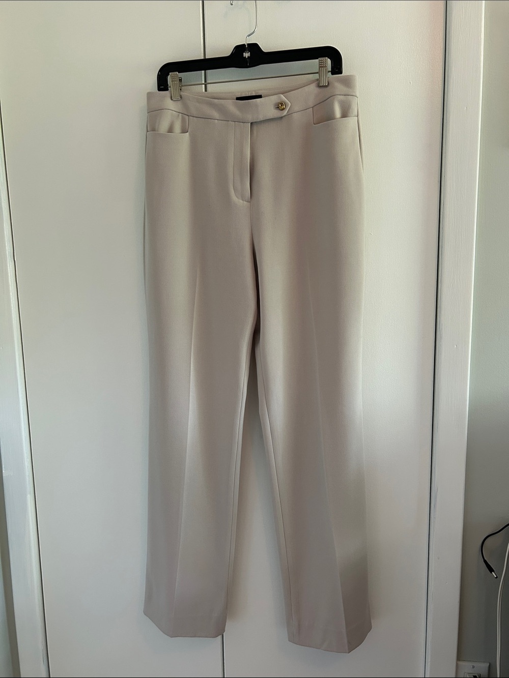 Donna Karan Light Cream Straight-Leg Trousers